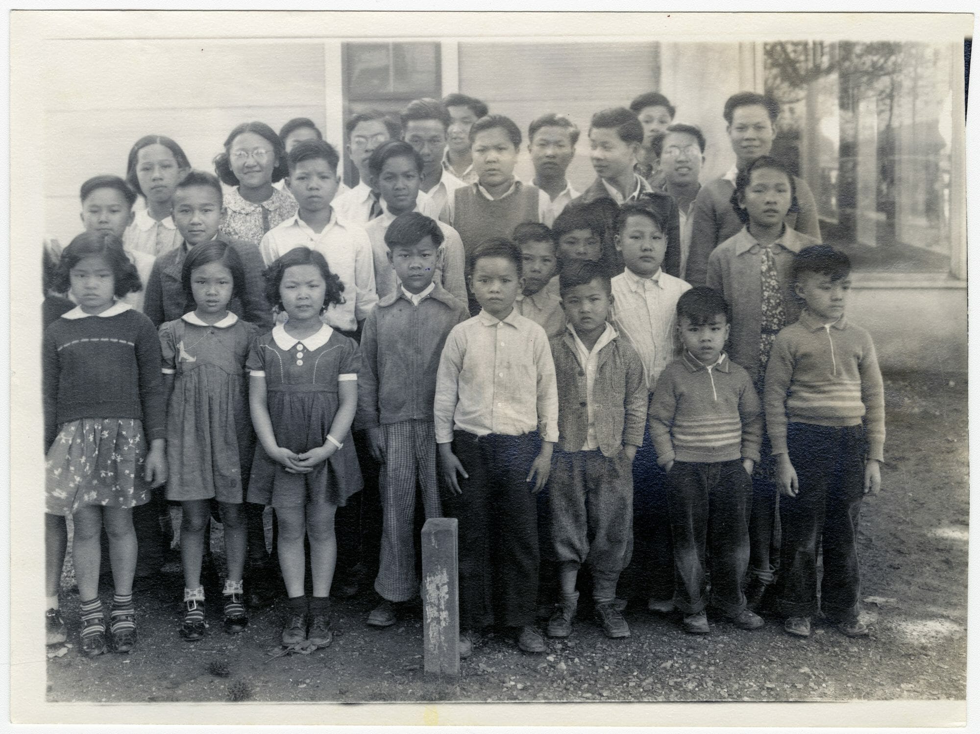 “Students of the only all-Chinese school in Bolivar County, Mississippi,” 1938. Mississippi Department of Archives and History. 