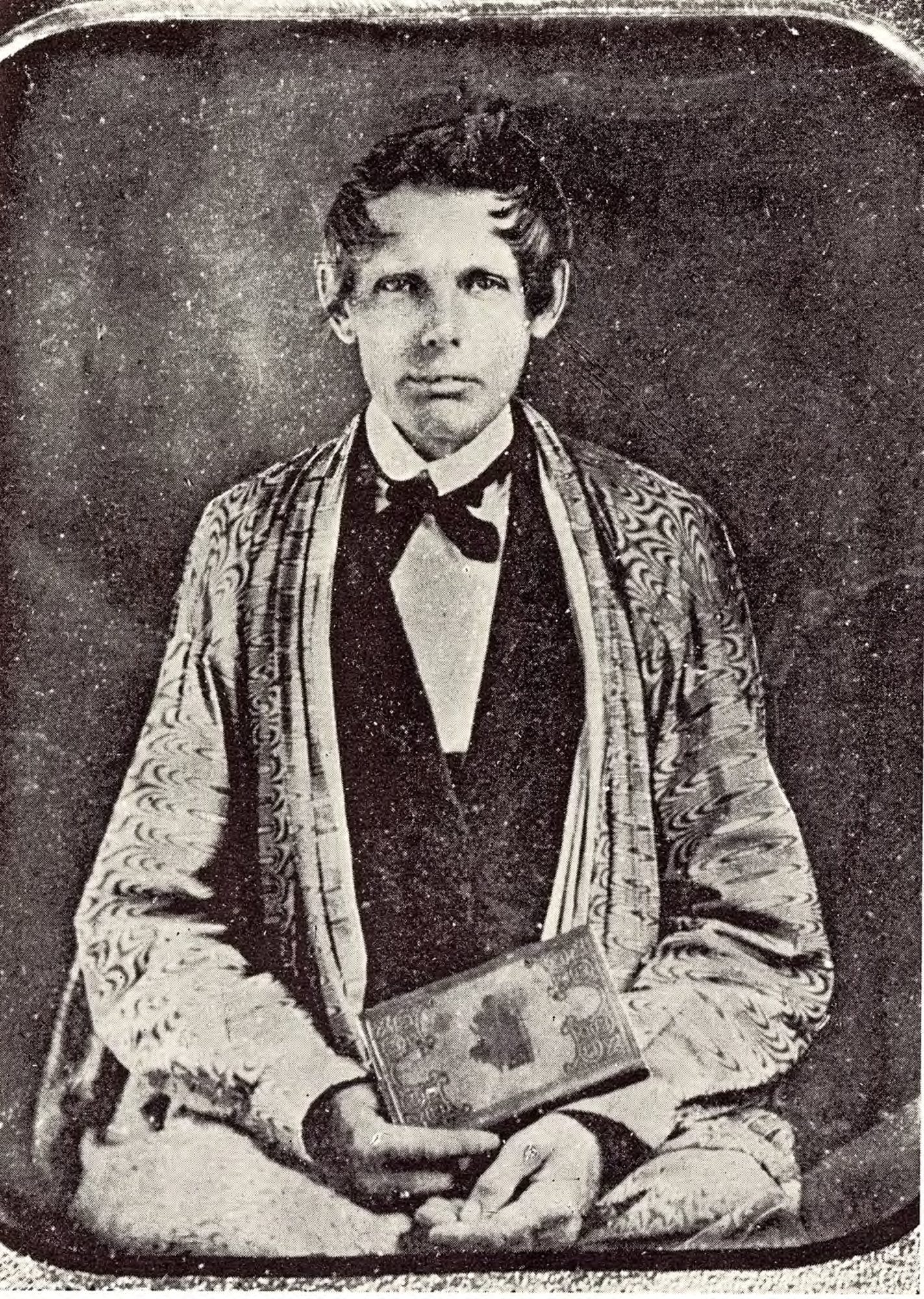 Samuel Worcester, "Cherokee Messenger", Public domain, via Wikimedia Commons, https://commons.wikimedia.org/wiki/File:Worcester.jpg 